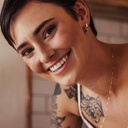 Oorbel SE3802 (Driehoek zwarte inleg)